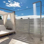Mimosa Diano Marina: Exclusive Use Villa, Garden, Barbecue, 3 Bedrooms And 3 Bathrooms * Diano Marina