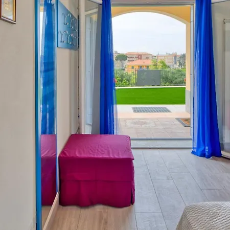 Вилла Mimosa Diano Marina: Exclusive Use Villa, Garden, Barbecue, 3 Bedrooms And 3 Bathrooms
