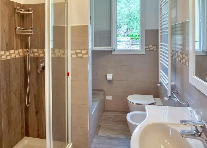 Mimosa Diano Marina: Exclusive Use Villa, Garden, Barbecue, 3 Bedrooms And 3 Bathrooms Villa Diano Marina