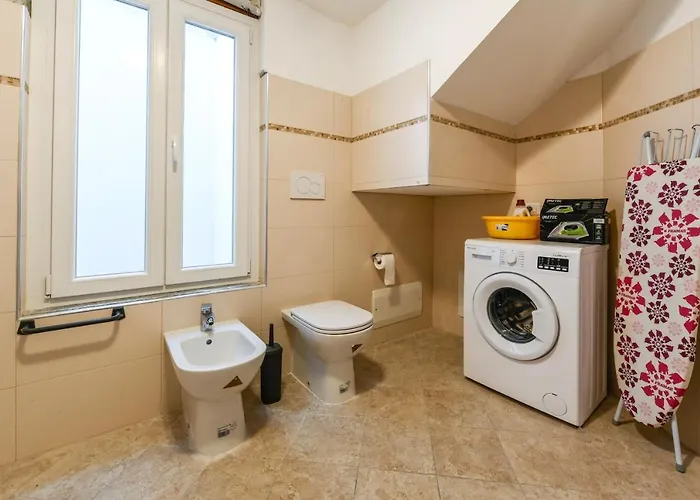 Mimosa Diano Marina: Exclusive Use Villa, Garden, Barbecue, 3 Bedrooms And 3 Bathrooms Villa *