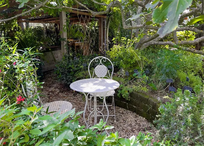 Mimosa Diano Marina: Exclusive Use Villa, Garden, Barbecue, 3 Bedrooms And 3 Bathrooms *