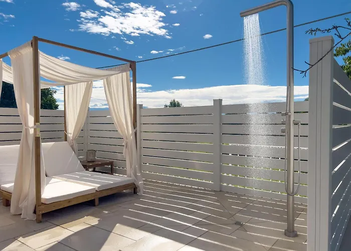 Mimosa Diano Marina: Exclusive Use Villa, Garden, Barbecue, 3 Bedrooms And 3 Bathrooms * Diano Marina